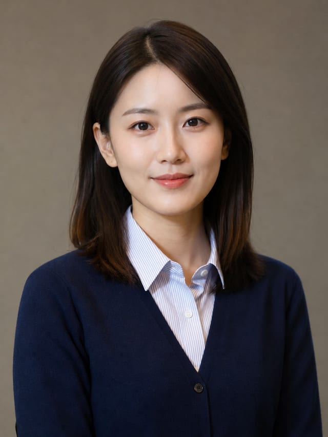 Chen Yuxi, bilingual helper in Shanghai